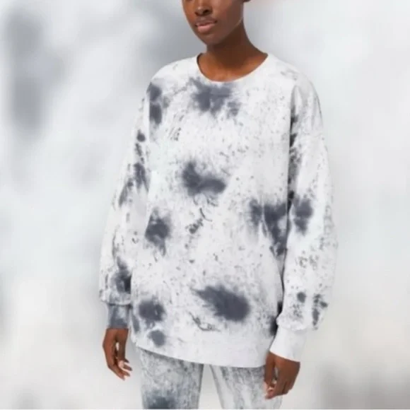 LULULEMON PERFECTLY OVERSIZED CREW *TIE DYE IN MARBLE DYE CLASSIC NAVY SZ M - Picture 3 of 7